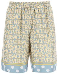 Versace - Shorts in seta con stampa a pois all-over - Lyst