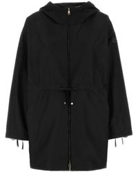 Moncler - Jassen ,Zwart ,Polyester Zwarte Jas Met Ritssluiting En Trekkoord Taille - Lyst