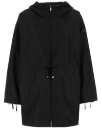 Moncler - Jassen ,Zwart ,Polyester Zwarte Jas Met Ritssluiting En Trekkoord Taille - Lyst