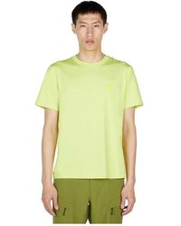 Ostrya - Tops ,Groen ,Polyester Actief T-Shirt Met Borstlogo Print - Lyst
