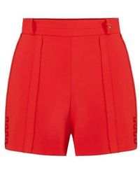 Elisabetta Franchi - Korte Broeken ,Rood ,Polyester Lichtgewicht Crêpe Shorts Met Raw-Edge Afwerking - Lyst