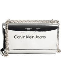 Calvin Klein - Schultertasche mit verstellbarem riemen - einfaches muster - Lyst