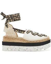 Stella McCartney - Schoenen ,Katoen Gaia Wedge Espadrilles Met Logo Linten - Lyst