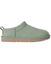 UGG - Schoenen ,Blauw ,Suède Klassieke Micro Slipper - Lyst