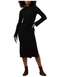 Moss Copenhagen - Schwarzes Midi-Kleid Für Stilvolle Frauen - Lyst