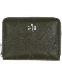 Tory Burch - Accessoires ,Groen ,Leer Small Charlie Quilted Zip-Around Portemonnee - Lyst