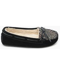 minnetonka caitlin clog