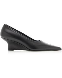 TOTEME - Sharp Leather Wedge Pumps - Lyst