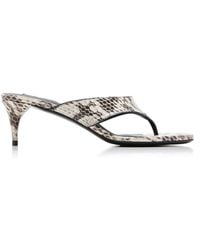 Alaïa - Infradito Snake-Effect Leather Thong Sandals - Lyst
