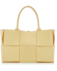 Bottega Veneta - The Arco Small Leather Tote Bag - Lyst