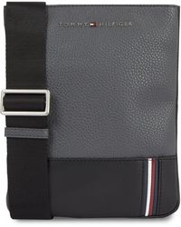 Tommy Hilfiger - Umhängetasche Th Central Mini Crossover Am0Am12450 - Lyst
