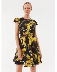 Versace - Kleid Für Den Alltag 75Hao905 Regular Fit - Lyst