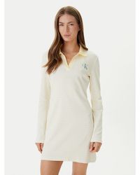Calvin Klein - Kleid Für Den Alltag Monologo Lv047F839G Regular Fit - Lyst
