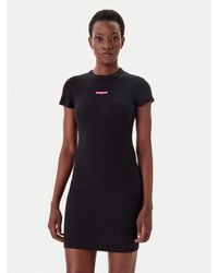 Tommy Hilfiger - Kleid Für Den Alltag Script Dw0Dw21186 Slim Fit - Lyst