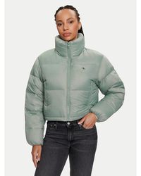 Calvin Klein - Daunenjacke J20J223577 Grün Relaxed Fit - Lyst