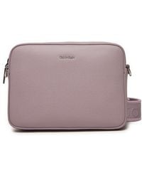 Calvin Klein - Handtasche Ck Must Small Camera Bag_Caviar K60K613084 - Lyst