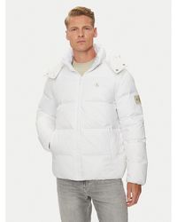 Calvin Klein - Daunenjacke Essentials J30J325946 Weiß Regular Fit - Lyst