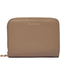 Calvin Klein - Geldbörse Ck Medium Flap Zip Around Lv04F1075G - Lyst
