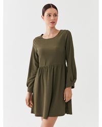 Jdy - Kleid Für Den Alltag 15300701 Grün Regular Fit - Lyst