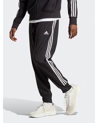 adidas - Jogginghose Aeroready Essentials Tapered Cuff Woven 3-Stripes Joggers Ic0041 Regular Fit - Lyst