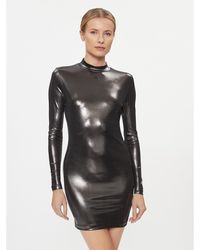 Calvin Klein - Kleid Für Den Alltag J20J222512 Slim Fit - Lyst