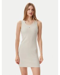 Tommy Hilfiger - Kleid Für Den Alltag Essential Dw0Dw20674 Slim Fit - Lyst