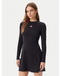 Tommy Hilfiger - Kleid Für Den Alltag Badge Dw0Dw20666 Slim Fit - Lyst