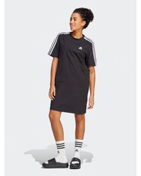 adidas - Kleid Für Den Alltag Essentials 3-Stripes Single Jersey Boyfriend Tee Dress Hr4923 Loose Fit - Lyst