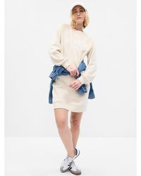 Gap - Kleid Für Den Alltag 729748-04 Écru Regular Fit - Lyst