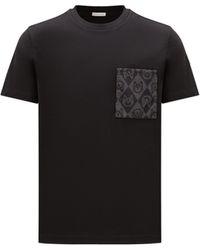 Moncler - T-shirt con patch monogramma - Lyst