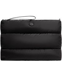 クラッチバッグ MONCLER Moncler Caradoc Beauty Case Moncler Caradoc Beauty Case in Black | Lyst