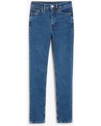 Monki - Jin High Waist Flex Fit Blue Jeans - Lyst