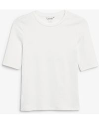 Monki - Weiches körpernahes t-shirt - Lyst
