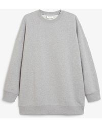 Monki - Oversize-pullover mit rundhalsausschnitt grau - Lyst
