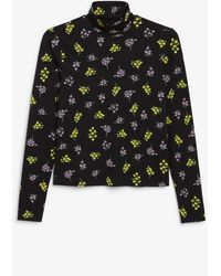 Monki - Stretchy Turtleneck Top With Bouquet Print - Lyst