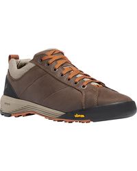 men's ua spike camp shoes