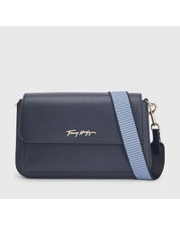 Tommy Hilfiger Iconic Faux Leather Shoulder Bag - Blau