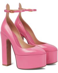 Valentino Garavani Valentino Garavani Tan-go Patent Leather Platform Court Shoes - Pink