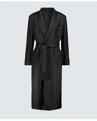 Shorts Greca de pijama en mezcla de seda Versace de Seda de color Negro para hombre Hombre Ropa de Ropa para dormir 