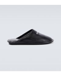 Balenciaga - Slippers en cuir a logo - Lyst