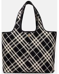 Burberry - Bag Type Shopper - Lyst
