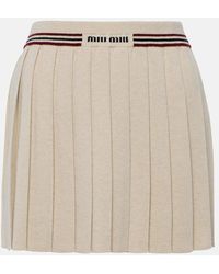 Miu Miu - Minigonna in cashmere con logo - Lyst