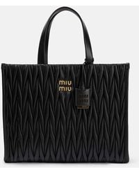 Miu Miu - Schwarze Shoppingbag Aus Gestepptem Nappaleder - Lyst
