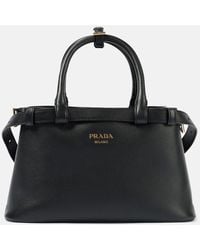 Prada - Tote Buckle Small Aus Leder - Lyst
