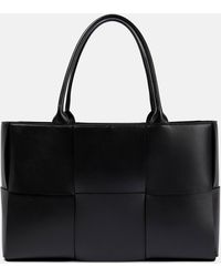 Bottega Veneta - Arco Medium Leather Tote Bag - Lyst