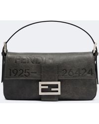 Fendi - Baguette 26424 Biker Small Leather Shoulder Bag - Lyst