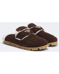 Prada - Slippers Aus Veloursleder Mit Shearling - Lyst