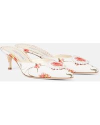 Manolo Blahnik - Kifatmu 50 Floral Embellished Satin Mules - Lyst