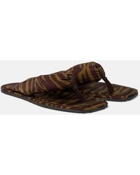 The Attico - Indie Zebra-Print Thong Sandals - Lyst