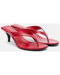 Gucci - Vittoria Leather Thong Sandals - Lyst